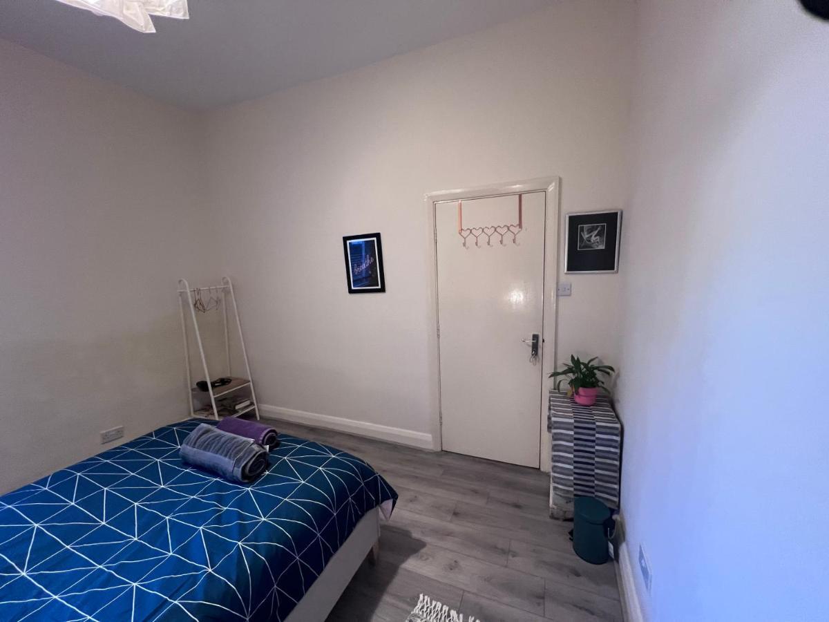 Relaxing&Cozy Room London Bagian luar foto